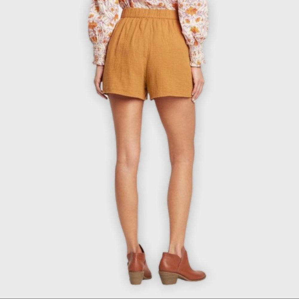 Universal Thread High Rise Pull-On Shorts - Picture 3 of 10